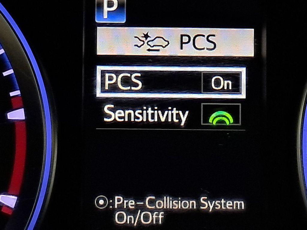 used 2019 Toyota Highlander car, priced at $28,649