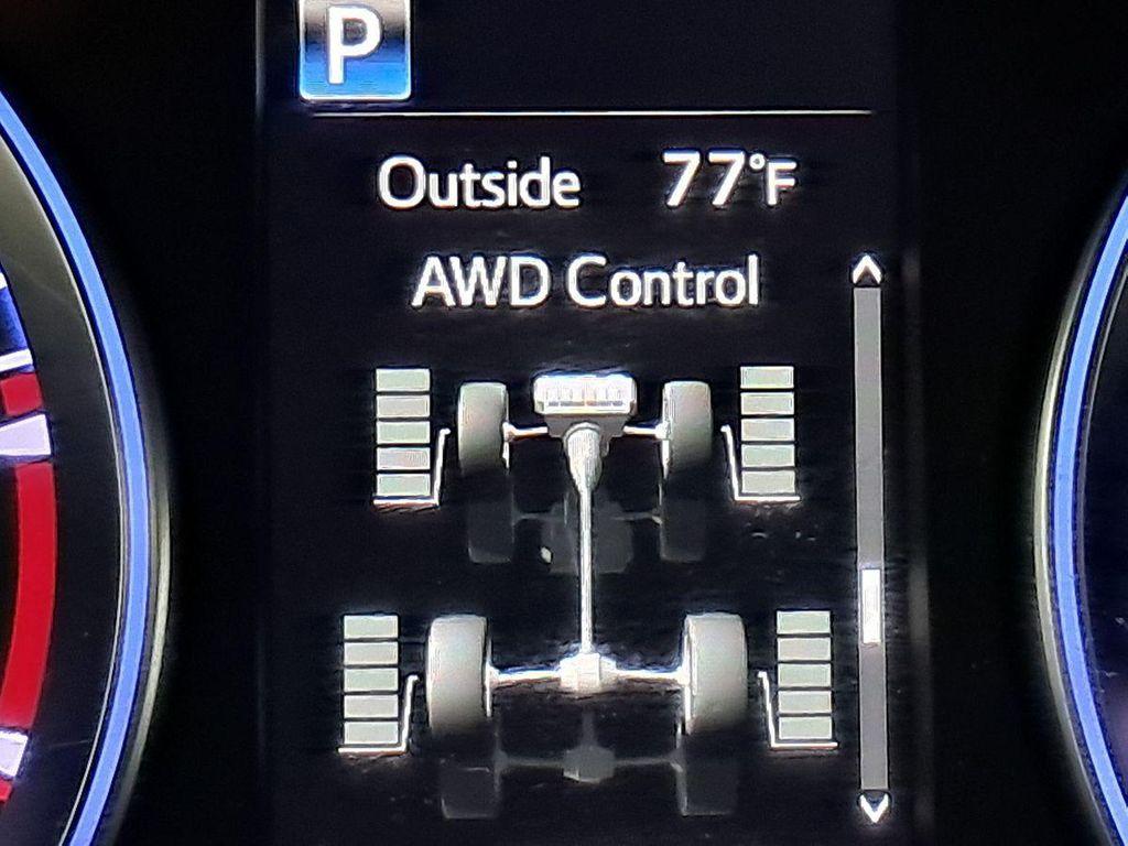 used 2019 Toyota Highlander car, priced at $28,649