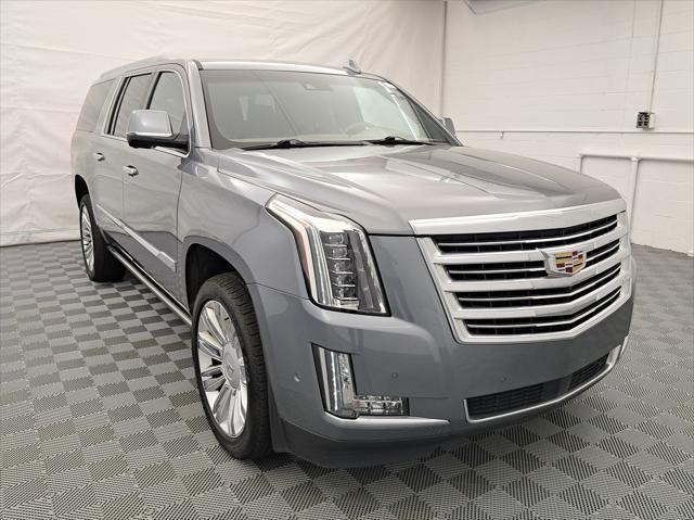 used 2020 Cadillac Escalade ESV car, priced at $39,995
