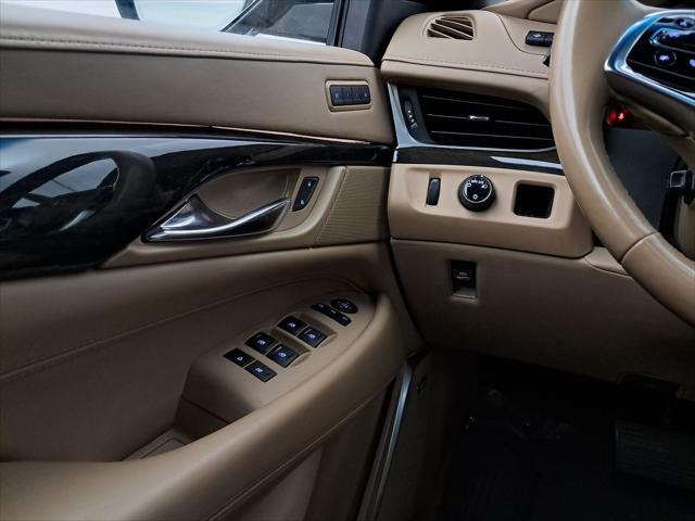 used 2020 Cadillac Escalade ESV car, priced at $39,995