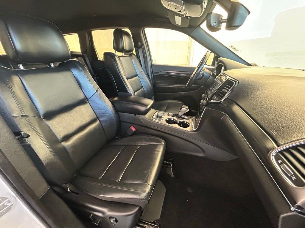 used 2019 Jeep Grand Cherokee car, priced at $19,793