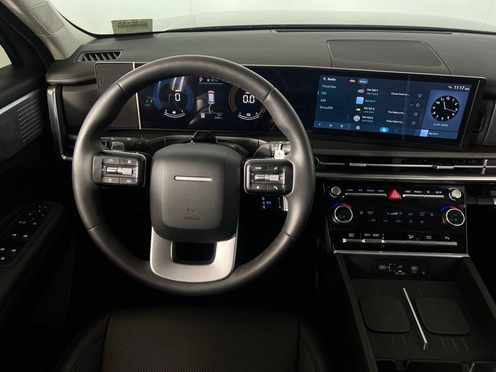 used 2024 Hyundai SANTA FE HEV car, priced at $28,075