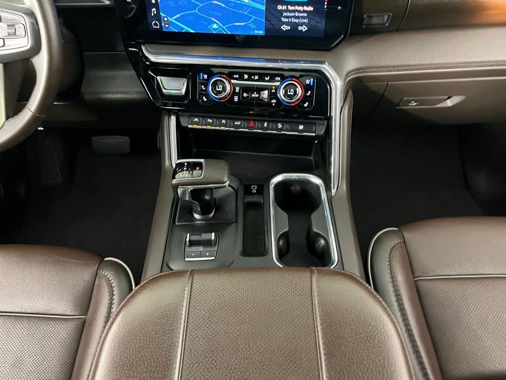 used 2024 GMC Sierra 1500 car, priced at $50,073