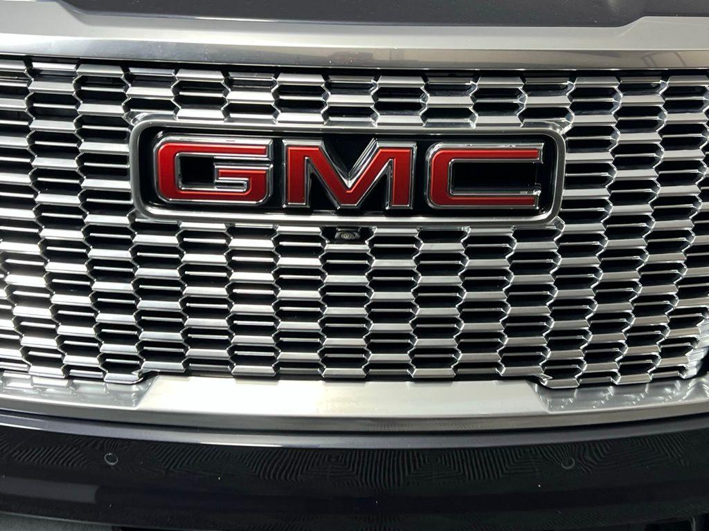 used 2023 GMC Yukon XL car, priced at $68,973