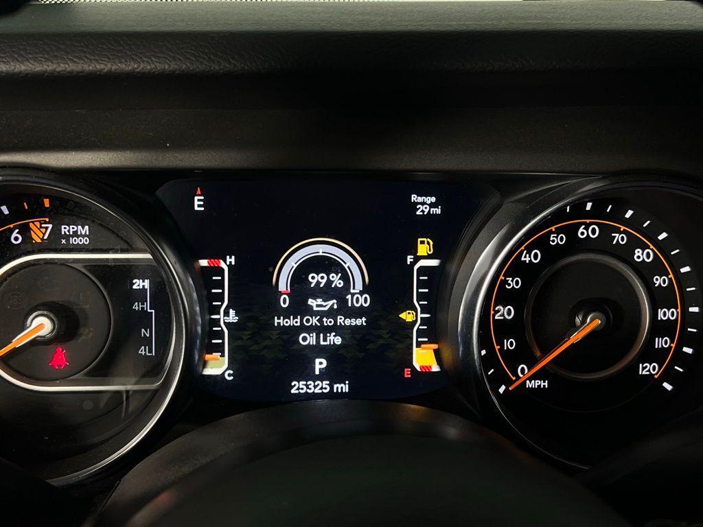 used 2022 Jeep Gladiator car, priced at $27,875