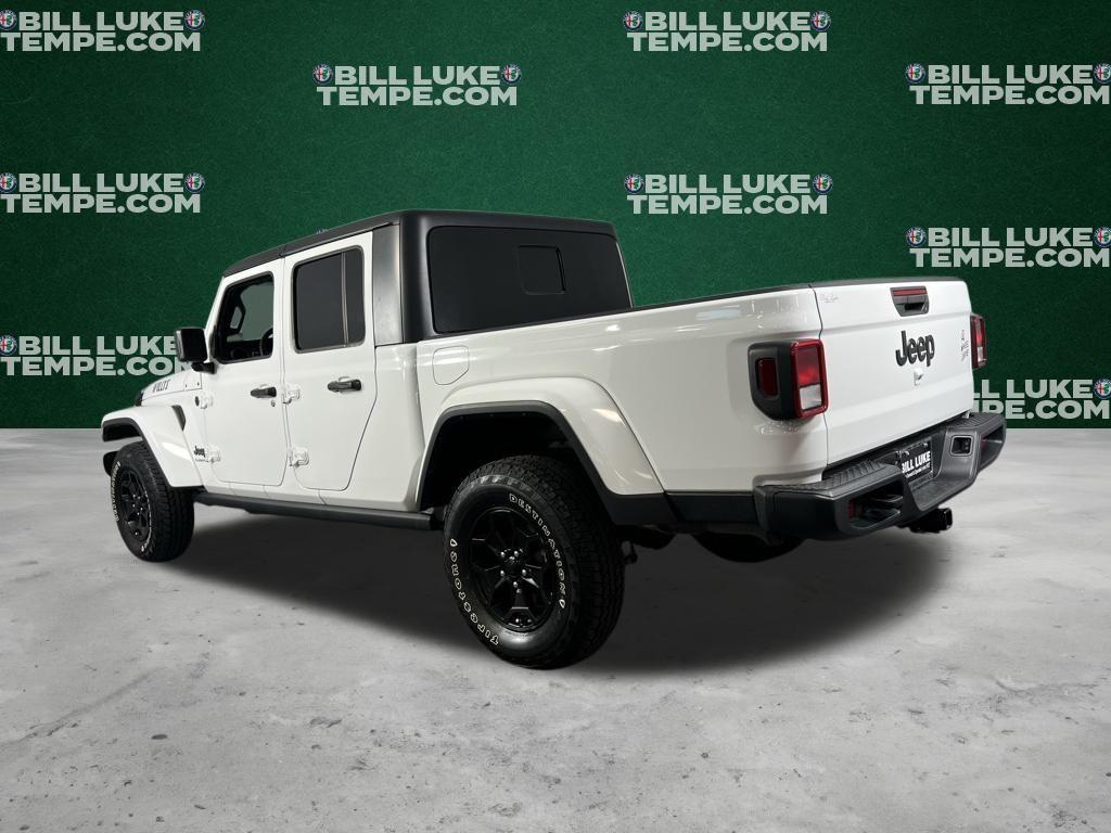 used 2022 Jeep Gladiator car, priced at $27,875