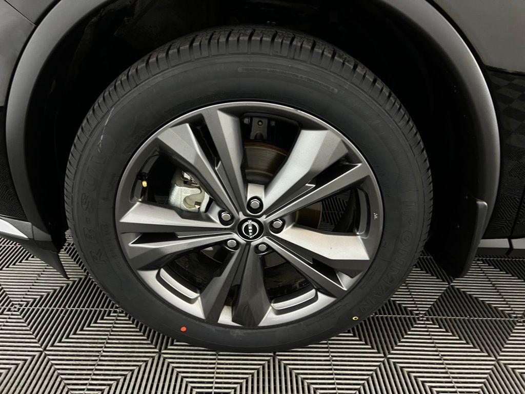 used 2023 Nissan Murano car, priced at $26,375