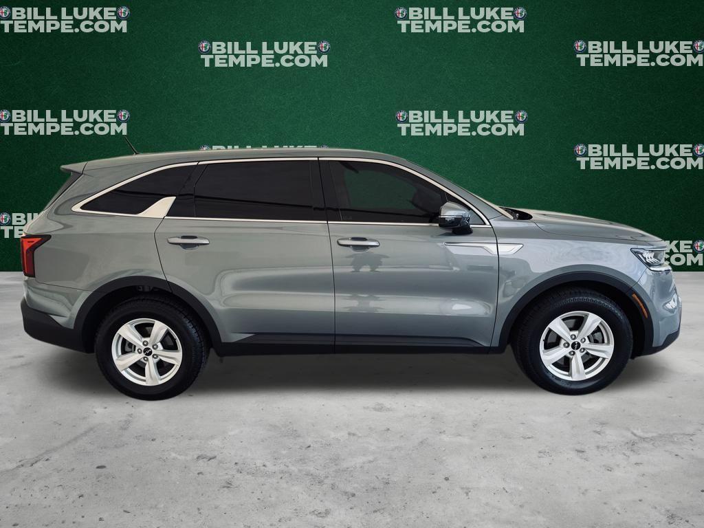 used 2022 Kia Sorento car, priced at $21,415