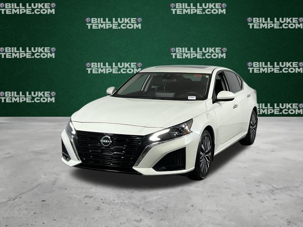 used 2023 Nissan Altima car, priced at $17,775