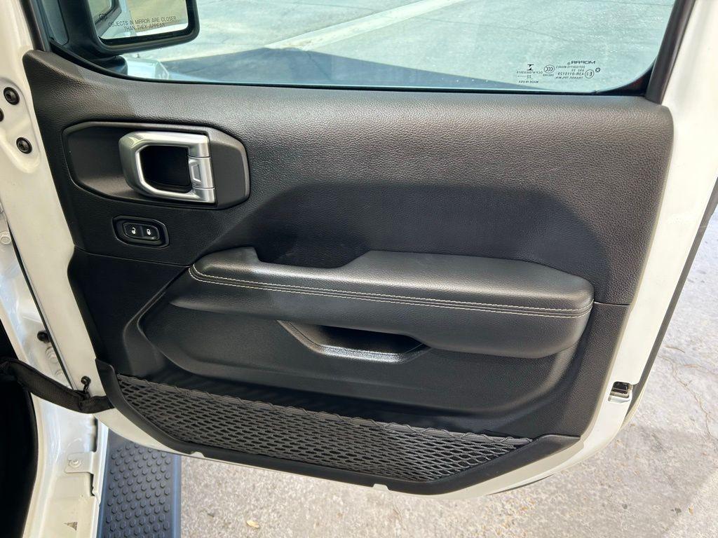 used 2022 Jeep Wrangler Unlimited 4xe car, priced at $26,275