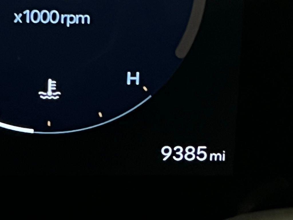 used 2024 Hyundai Santa Fe car, priced at $28,775