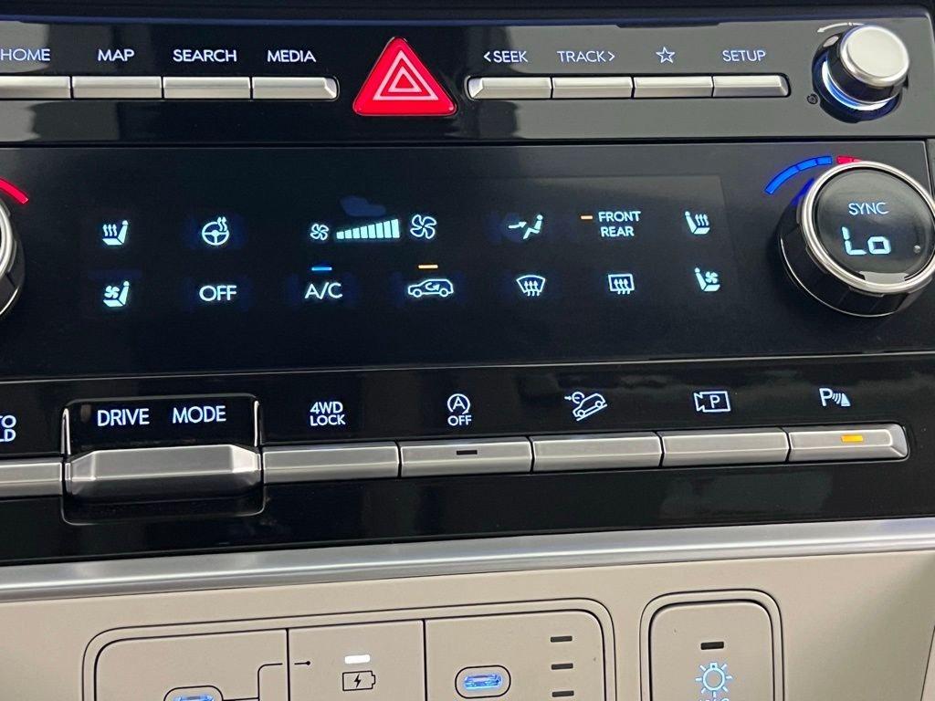 used 2024 Hyundai Santa Fe car, priced at $28,775