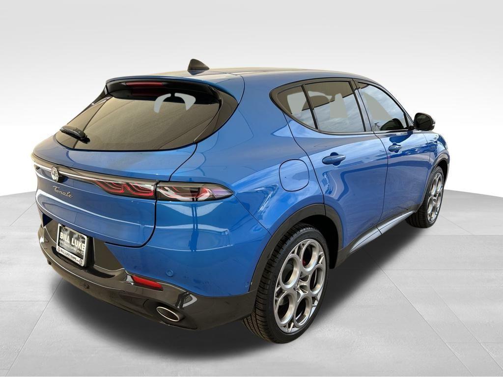 new 2024 Alfa Romeo Tonale car, priced at $47,895