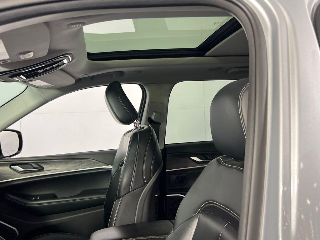 used 2023 Jeep Grand Cherokee 4xe car, priced at $25,173