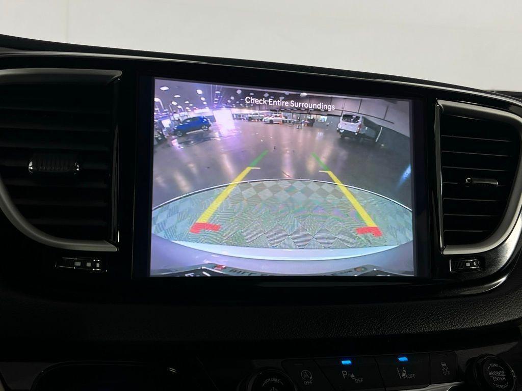 used 2024 Chrysler Pacifica car, priced at $25,973