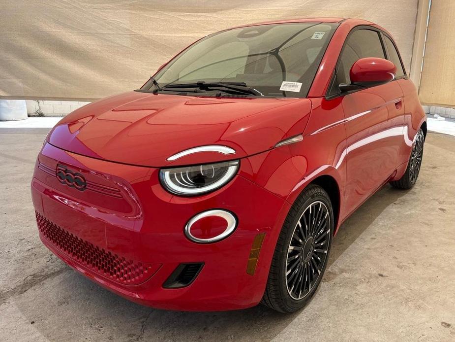 new 2024 FIAT 500e car, priced at $34,095