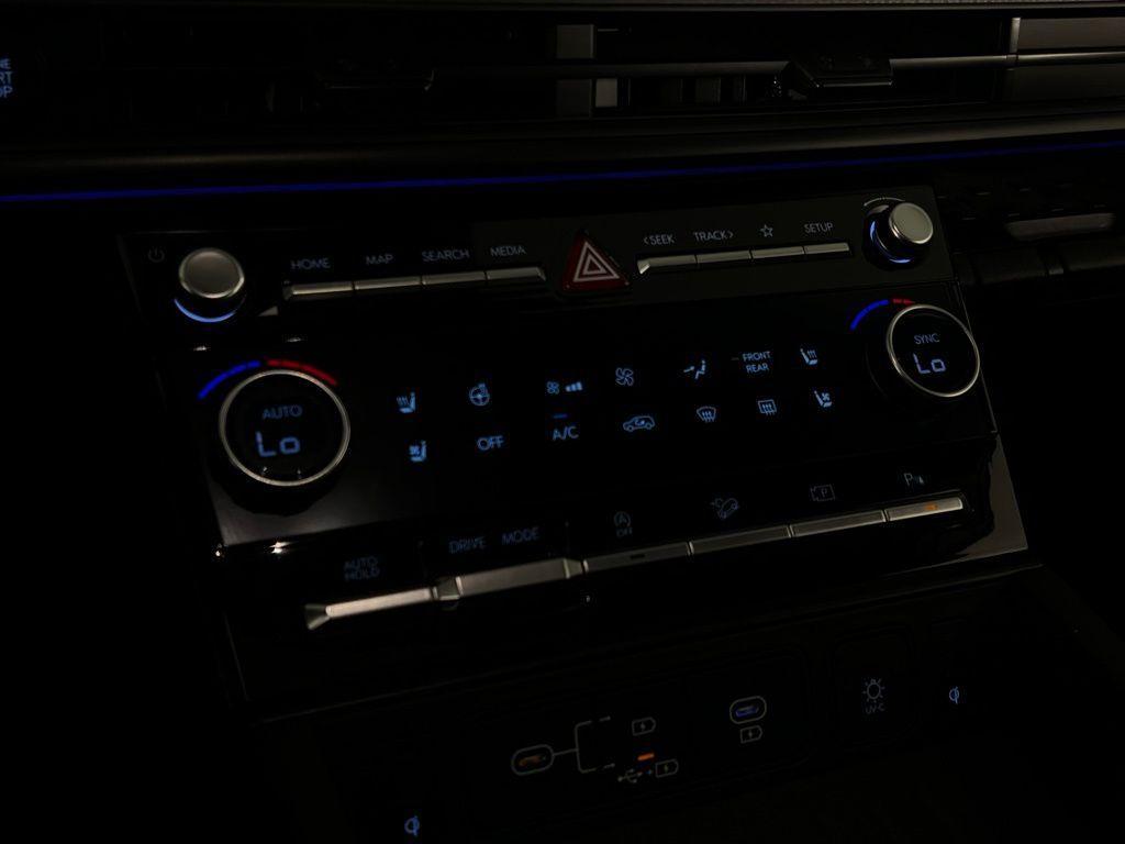 used 2024 Hyundai Santa Fe car, priced at $32,875