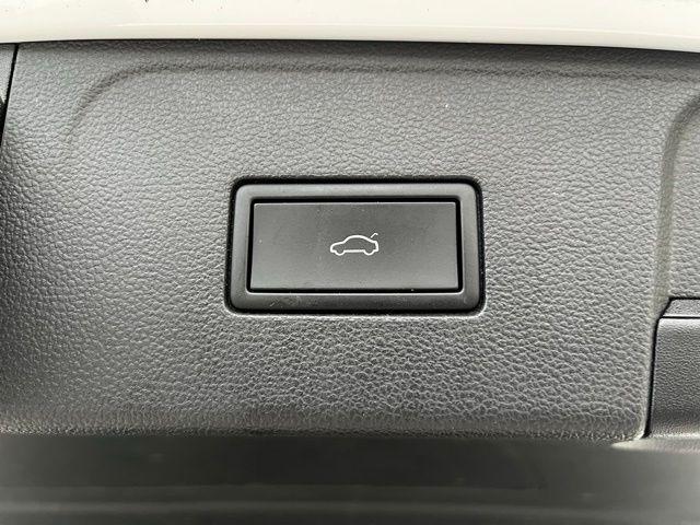 used 2024 Volkswagen Atlas car, priced at $30,273