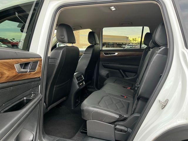 used 2024 Volkswagen Atlas car, priced at $30,273