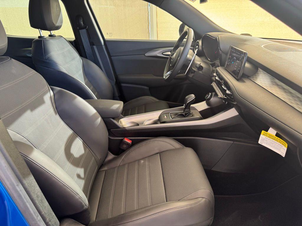 new 2024 Alfa Romeo Tonale car, priced at $35,350