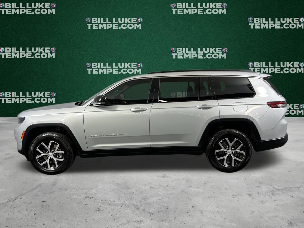 used 2024 Jeep Grand Cherokee L car, priced at $34,073