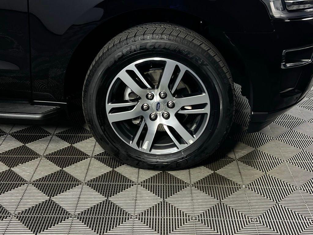 used 2024 Ford Expedition car, priced at $55,873