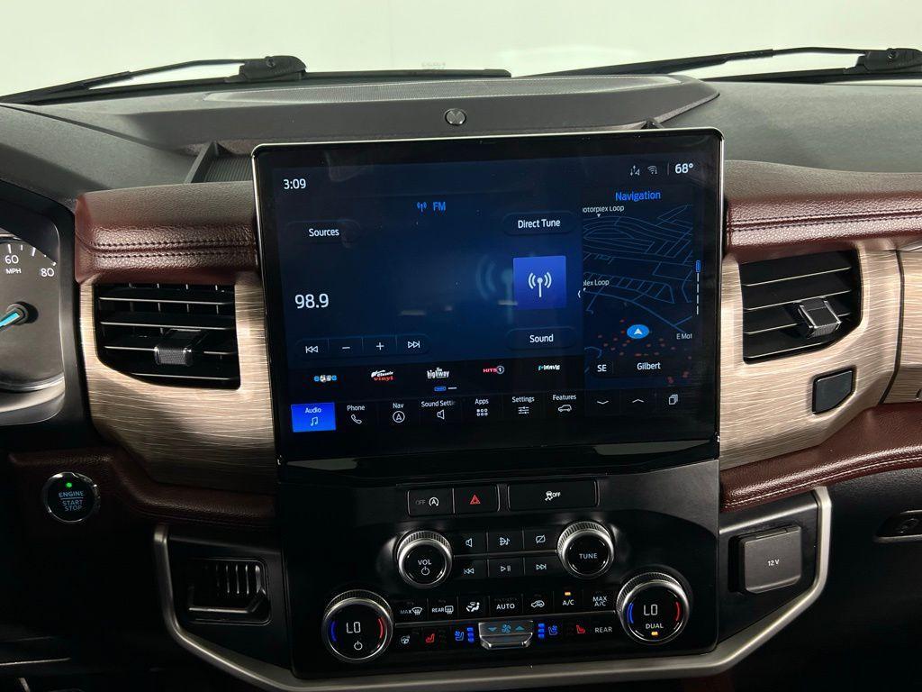 used 2024 Ford Expedition car, priced at $55,873