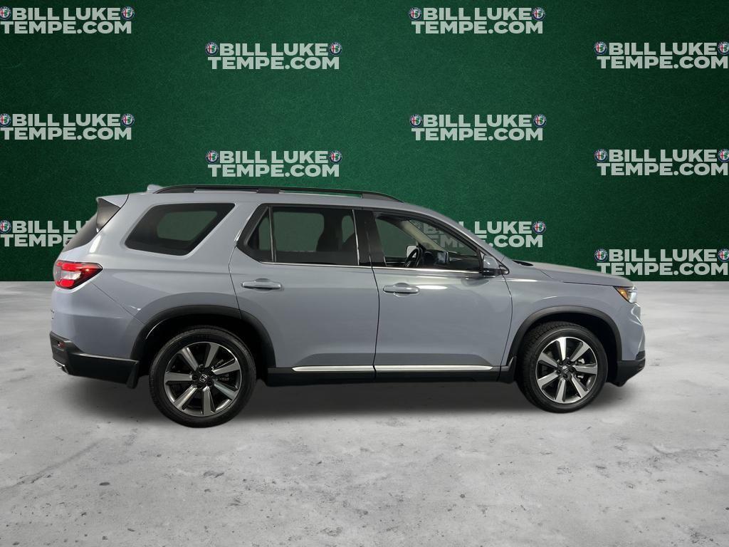 used 2025 Honda Pilot car, priced at $39,373