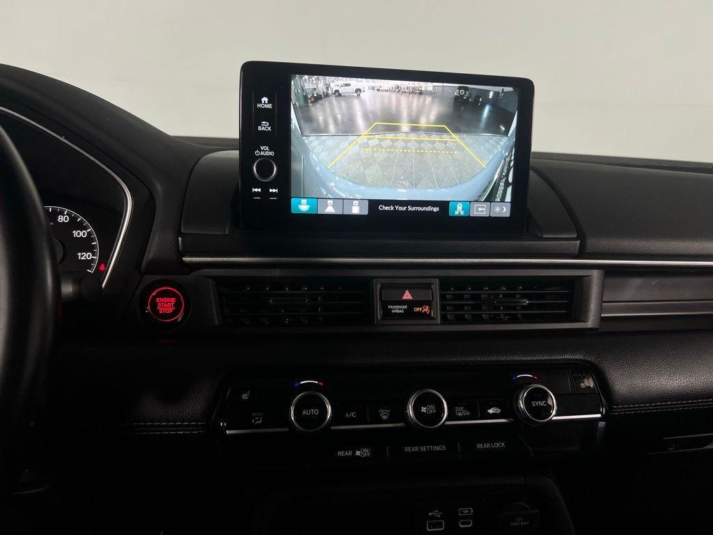 used 2025 Honda Pilot car, priced at $39,373