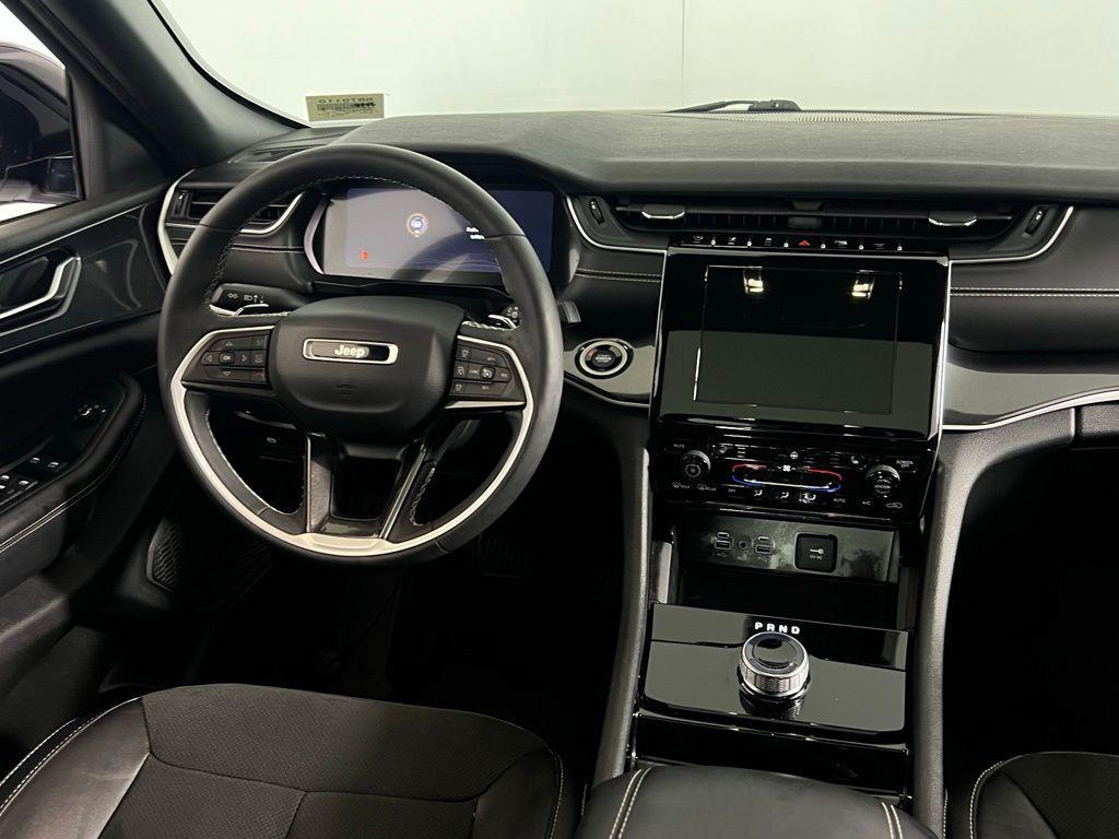 used 2023 Jeep Grand Cherokee car, priced at $29,375