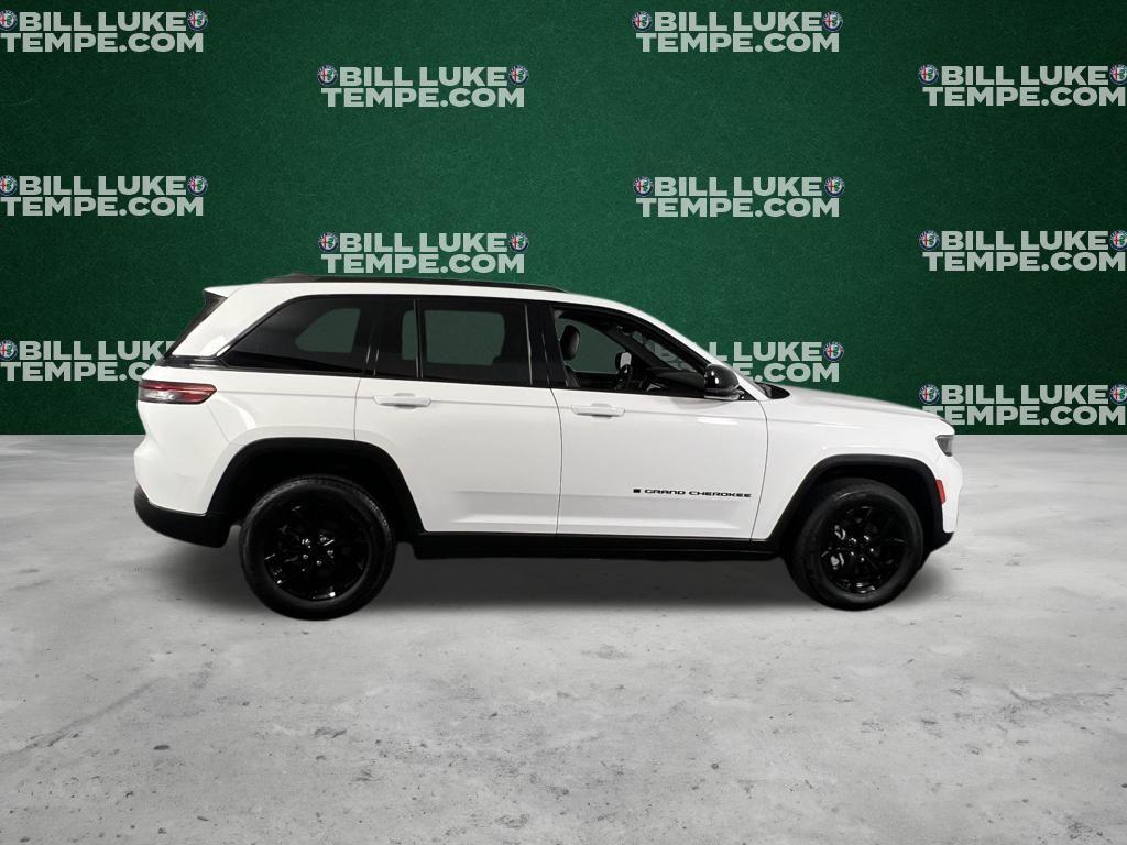 used 2023 Jeep Grand Cherokee car, priced at $29,375