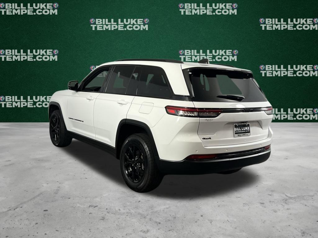 used 2023 Jeep Grand Cherokee car, priced at $29,375