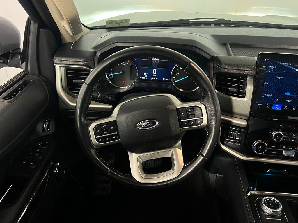 used 2024 Ford Expedition car, priced at $52,473