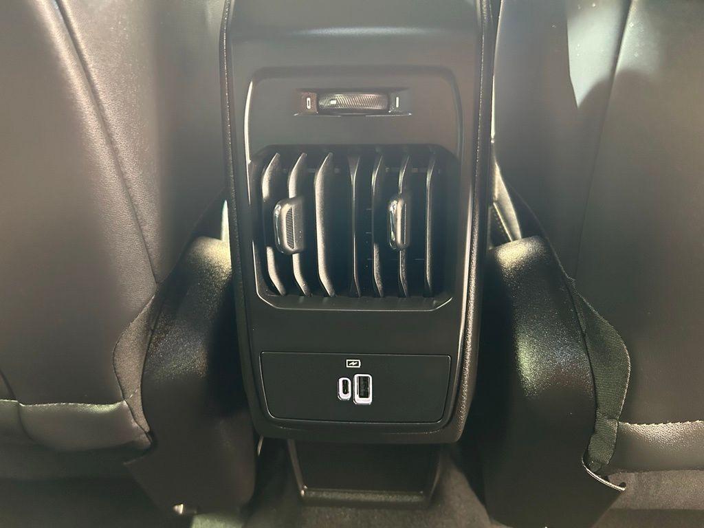 new 2024 Alfa Romeo Tonale car, priced at $34,190