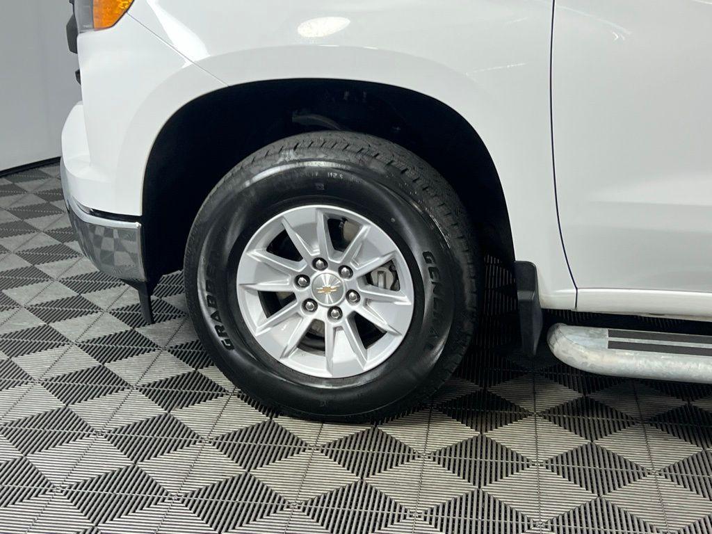 used 2024 Chevrolet Silverado 1500 car, priced at $28,573
