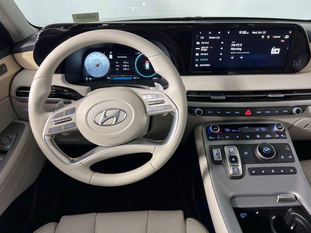 used 2025 Hyundai Palisade car, priced at $39,973