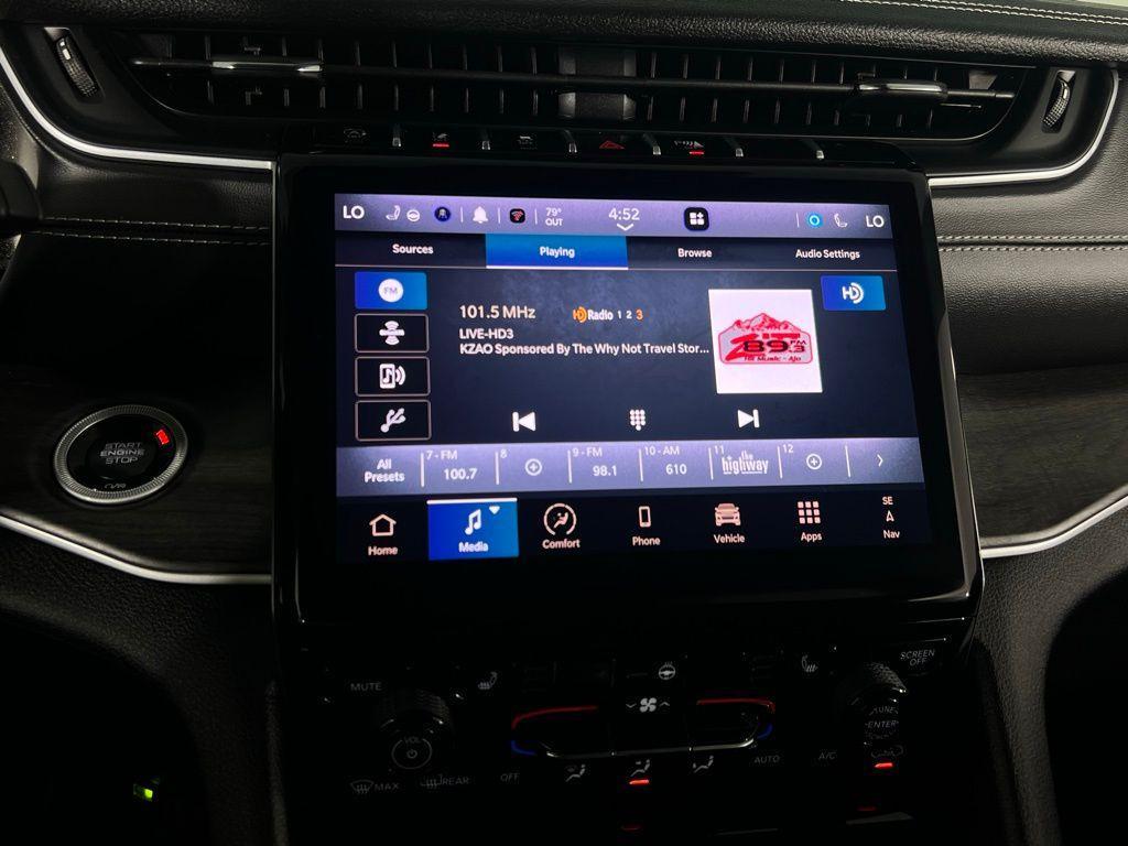 used 2024 Jeep Grand Cherokee car, priced at $34,473