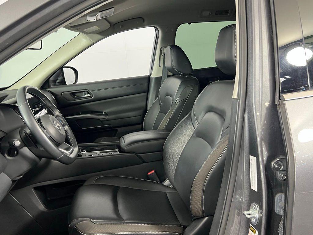 used 2023 Nissan Pathfinder car, priced at $30,975