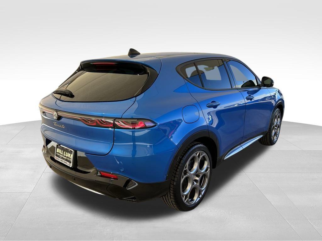 new 2024 Alfa Romeo Tonale car, priced at $55,645