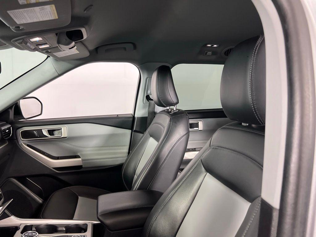 used 2022 Ford Explorer car, priced at $27,373