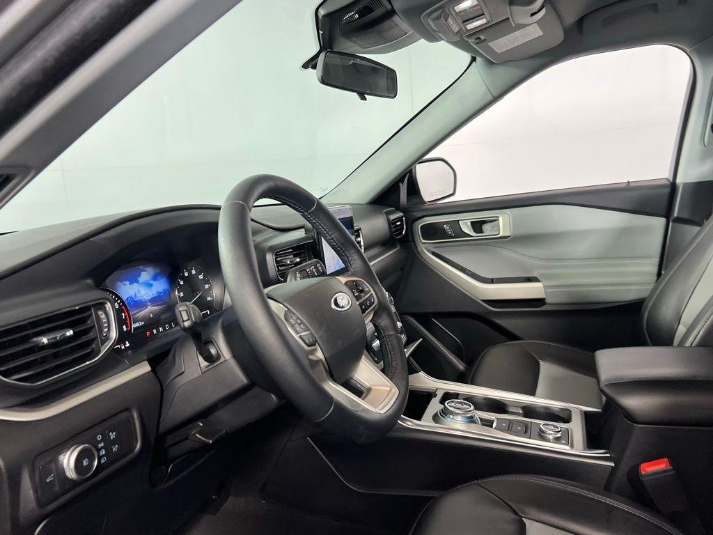 used 2022 Ford Explorer car, priced at $27,373