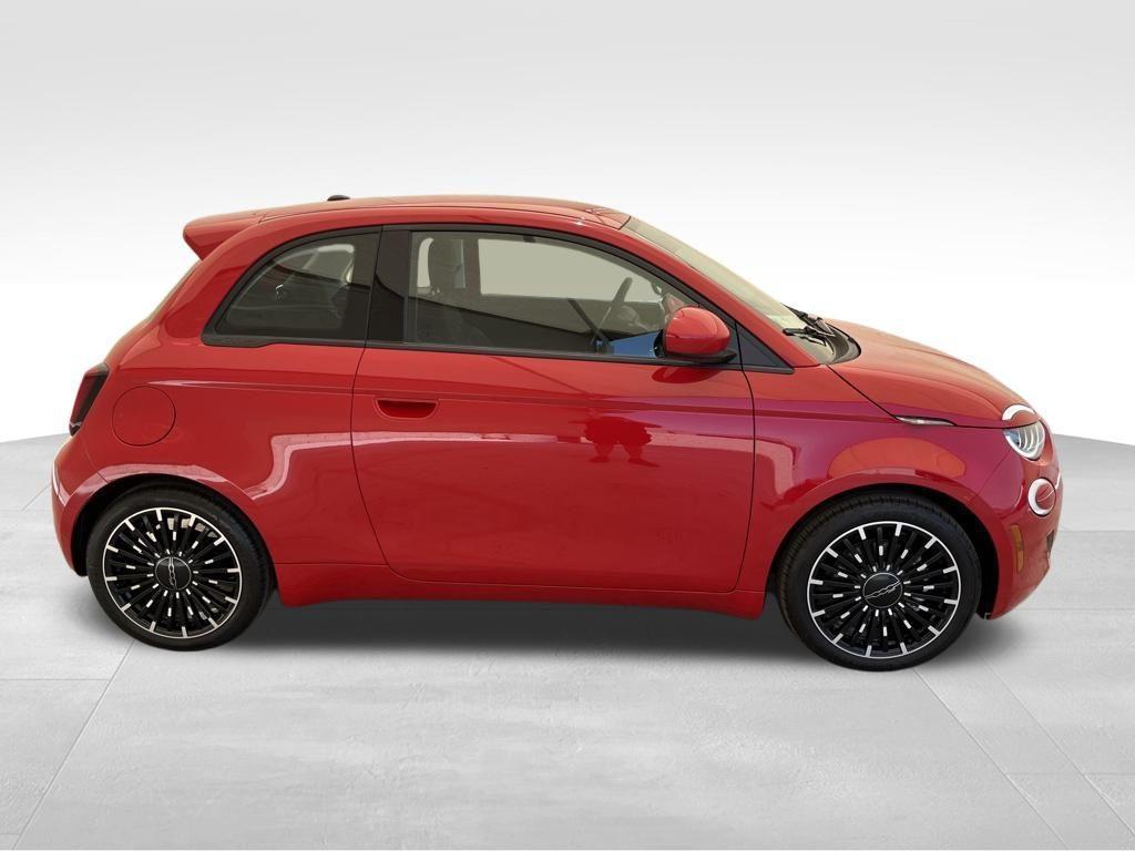 new 2024 FIAT 500e car, priced at $31,595