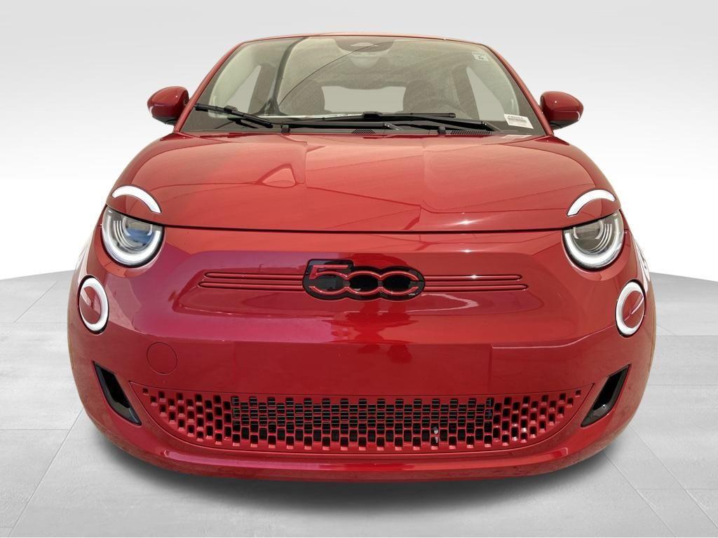 new 2024 FIAT 500e car, priced at $31,595