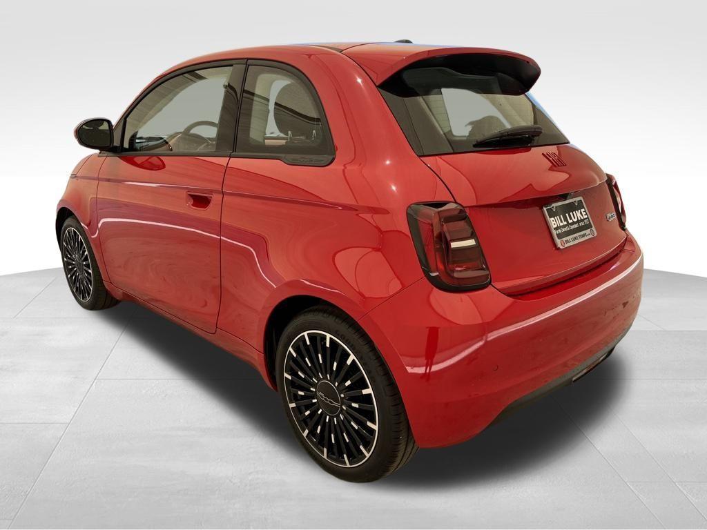 new 2024 FIAT 500e car, priced at $31,595