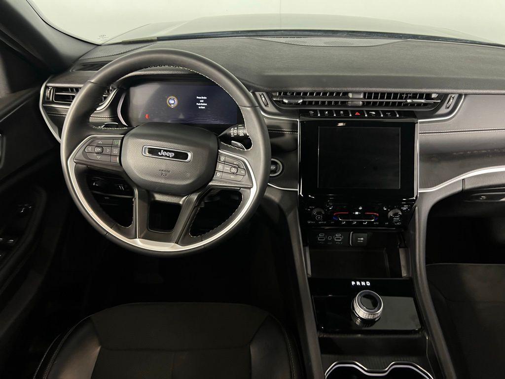 used 2024 Jeep Grand Cherokee L car, priced at $27,673