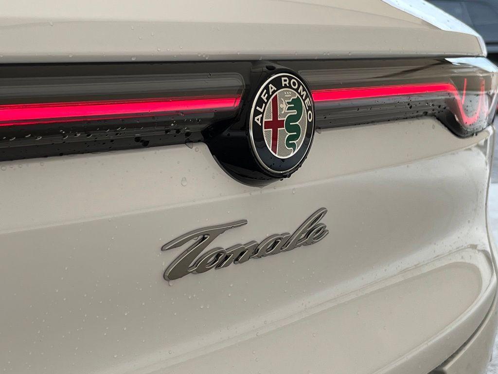 new 2024 Alfa Romeo Tonale car, priced at $49,640