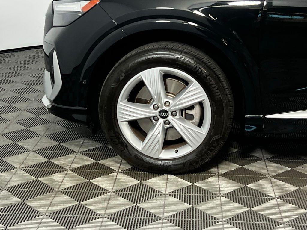 used 2024 Audi Q4 e-tron car, priced at $28,075