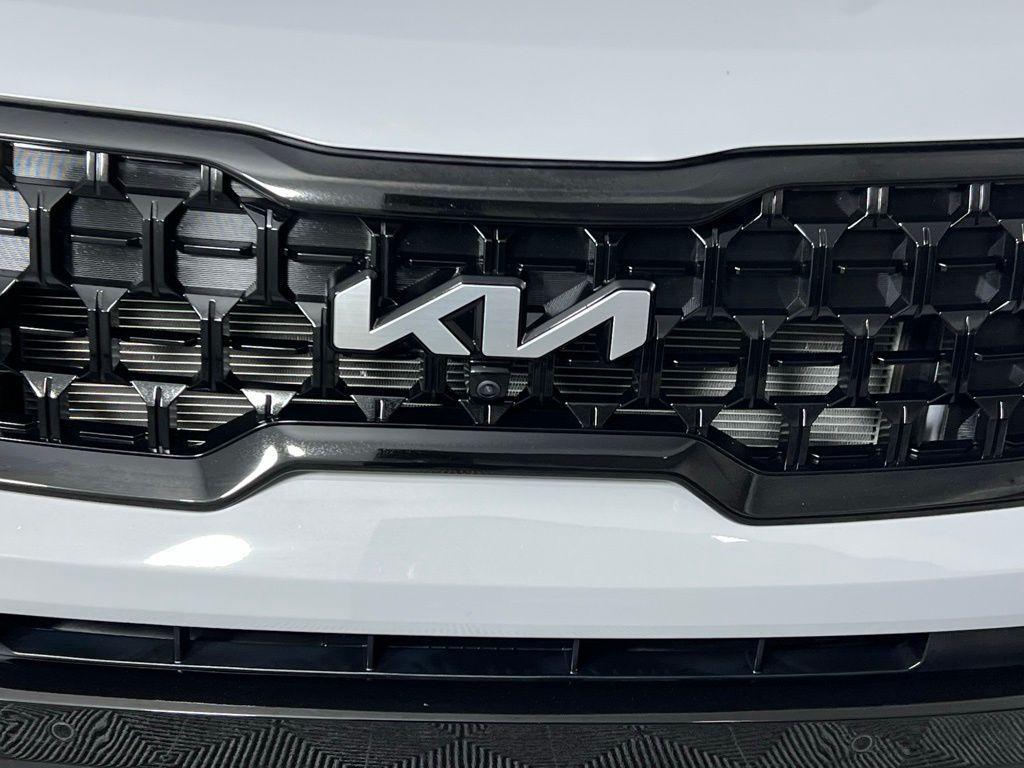 used 2024 Kia Telluride car, priced at $42,375