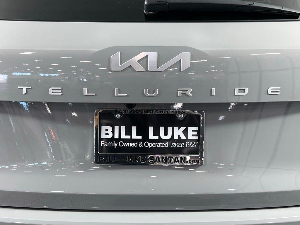 used 2024 Kia Telluride car, priced at $42,375