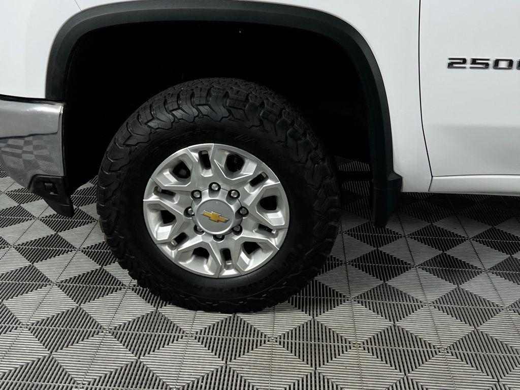 used 2024 Chevrolet Silverado 2500 car, priced at $57,173